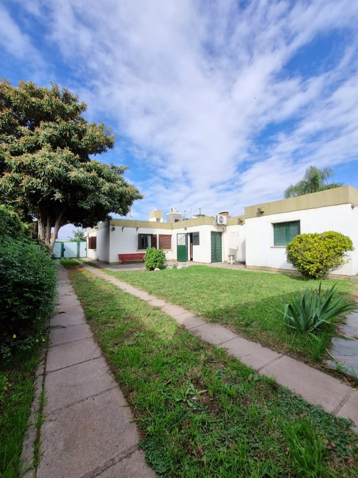 OPORTUNIDAD! IDEAL PARA REMODELAR  