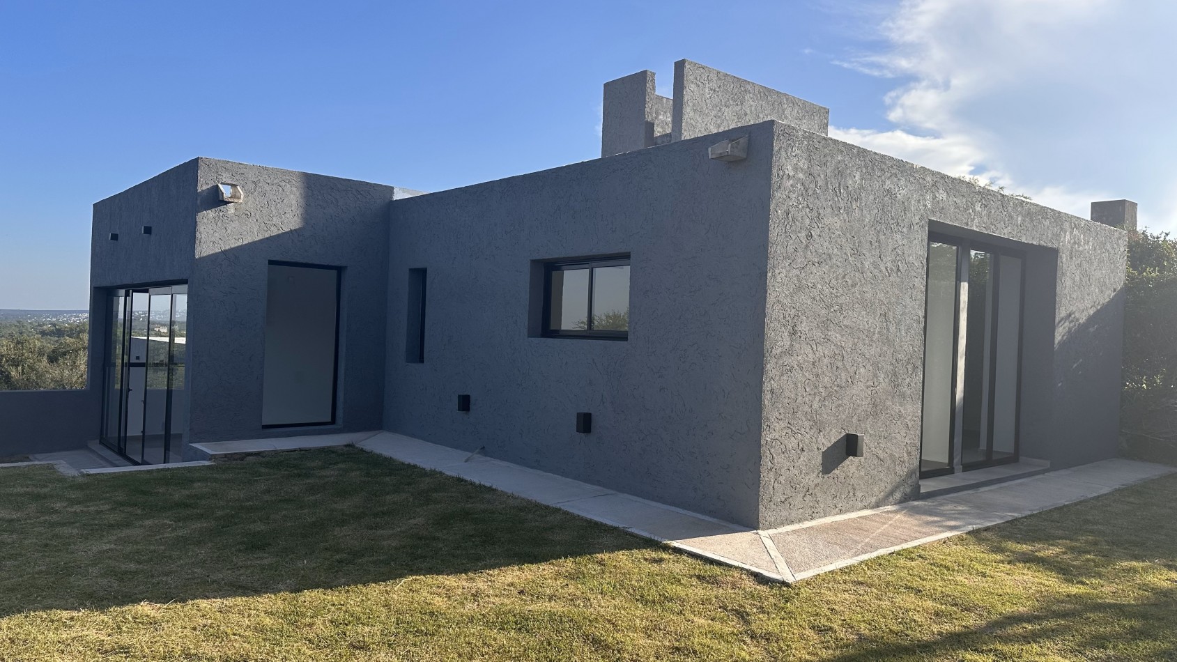 Descubri tu nuevo hogar en el exclusivo barrio cerrado "LAS MARIAS"!