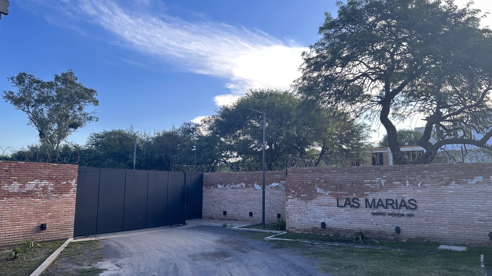 Descubri tu nuevo hogar en el exclusivo barrio cerrado "LAS MARIAS"!