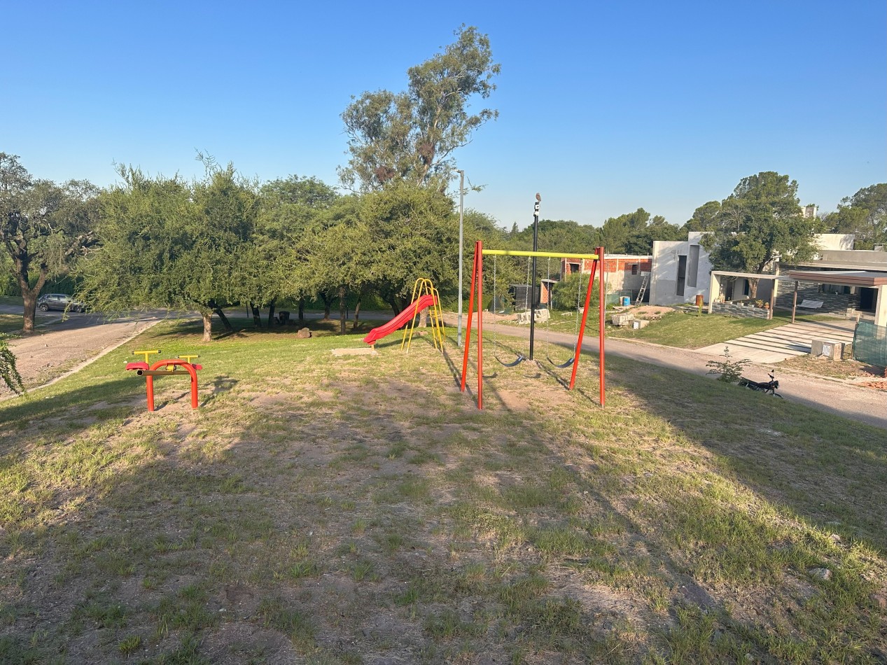 Descubri tu nuevo hogar en el exclusivo barrio cerrado "LAS MARIAS"!