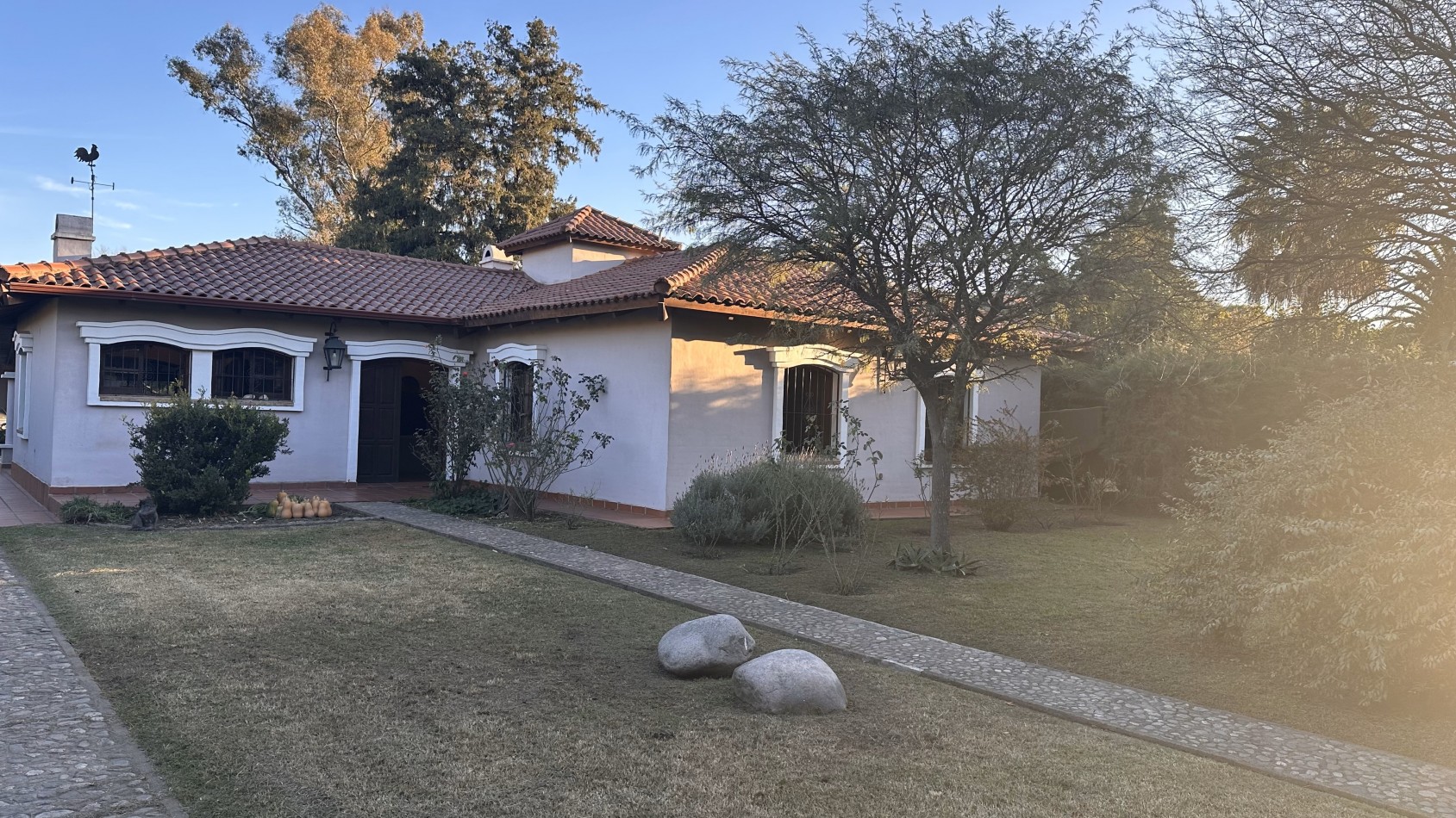 Casa estilo colonial en Mendiolaza 