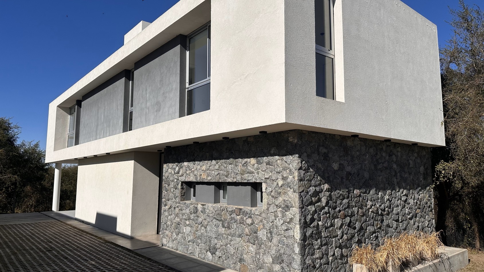 HOUSING EN VILLA ALLENDE GOLF!!!