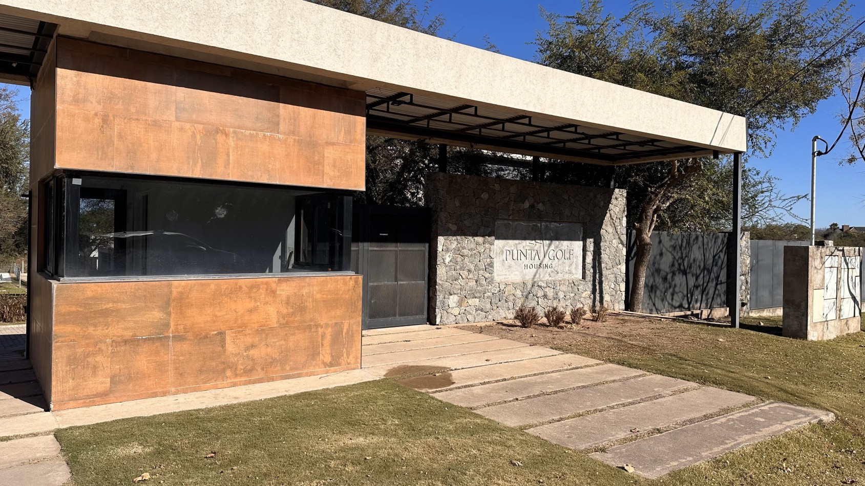 HOUSING EN VILLA ALLENDE GOLF!!!