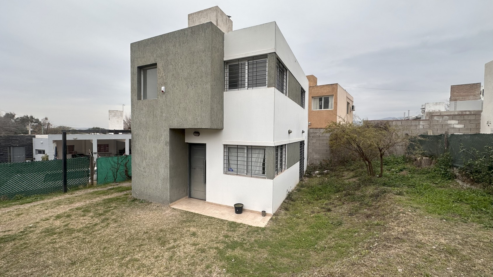 OPORTUNIDAD EN VILLA ALLENDE!