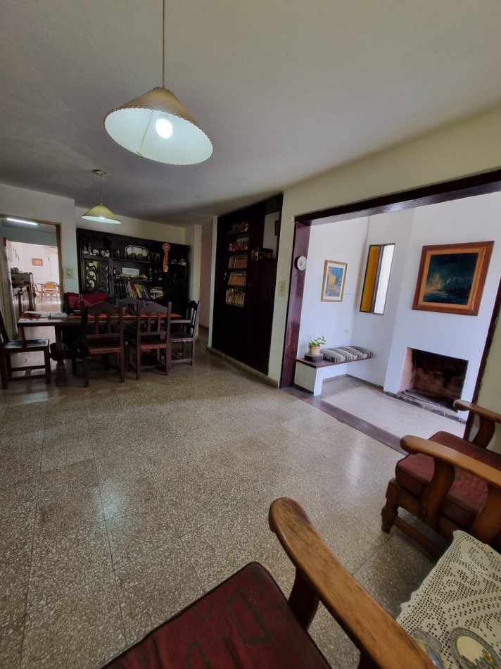 OPORTUNIDAD! IDEAL PARA REMODELAR  